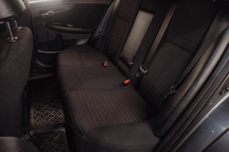 Toyota Corolla 17 из 18