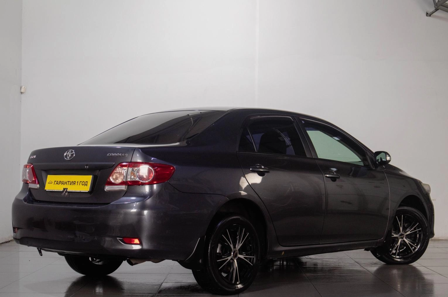 Toyota Corolla 4 из 18