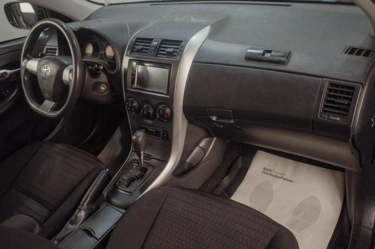 Toyota Corolla 9 из 18