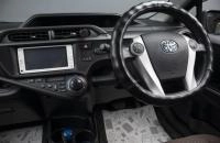 Toyota Aqua 8 из 19