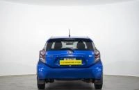Toyota Aqua 5 из 19
