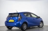 Toyota Aqua 4 из 19