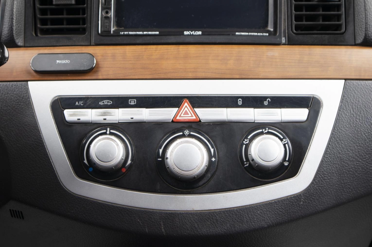 LIFAN Solano 11 из 16