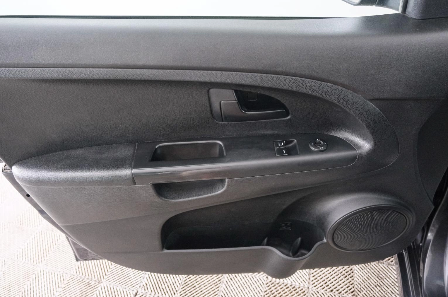 KIA Venga 17 из 20