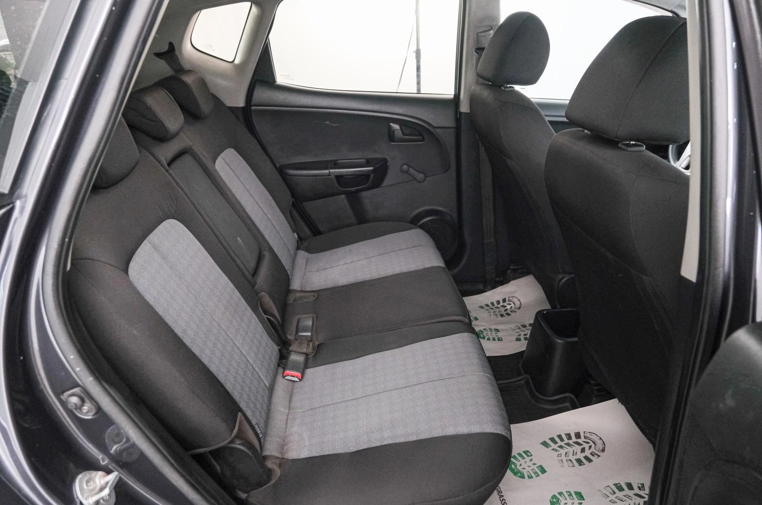 KIA Venga 19 из 20