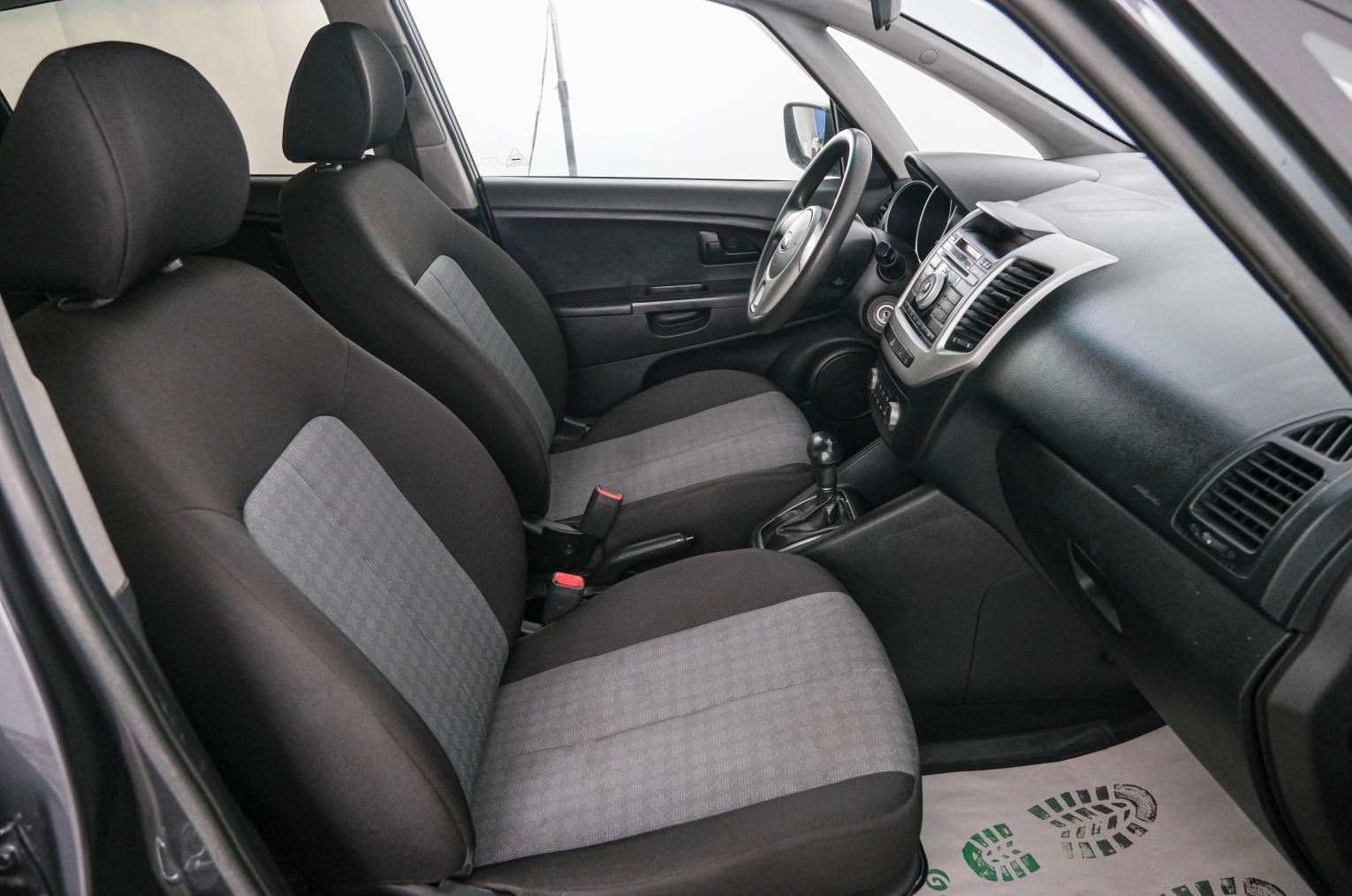 KIA Venga 12 из 20