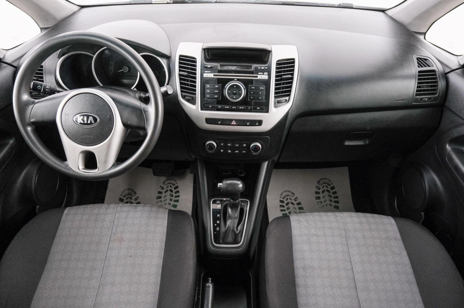 KIA Venga 9 из 20