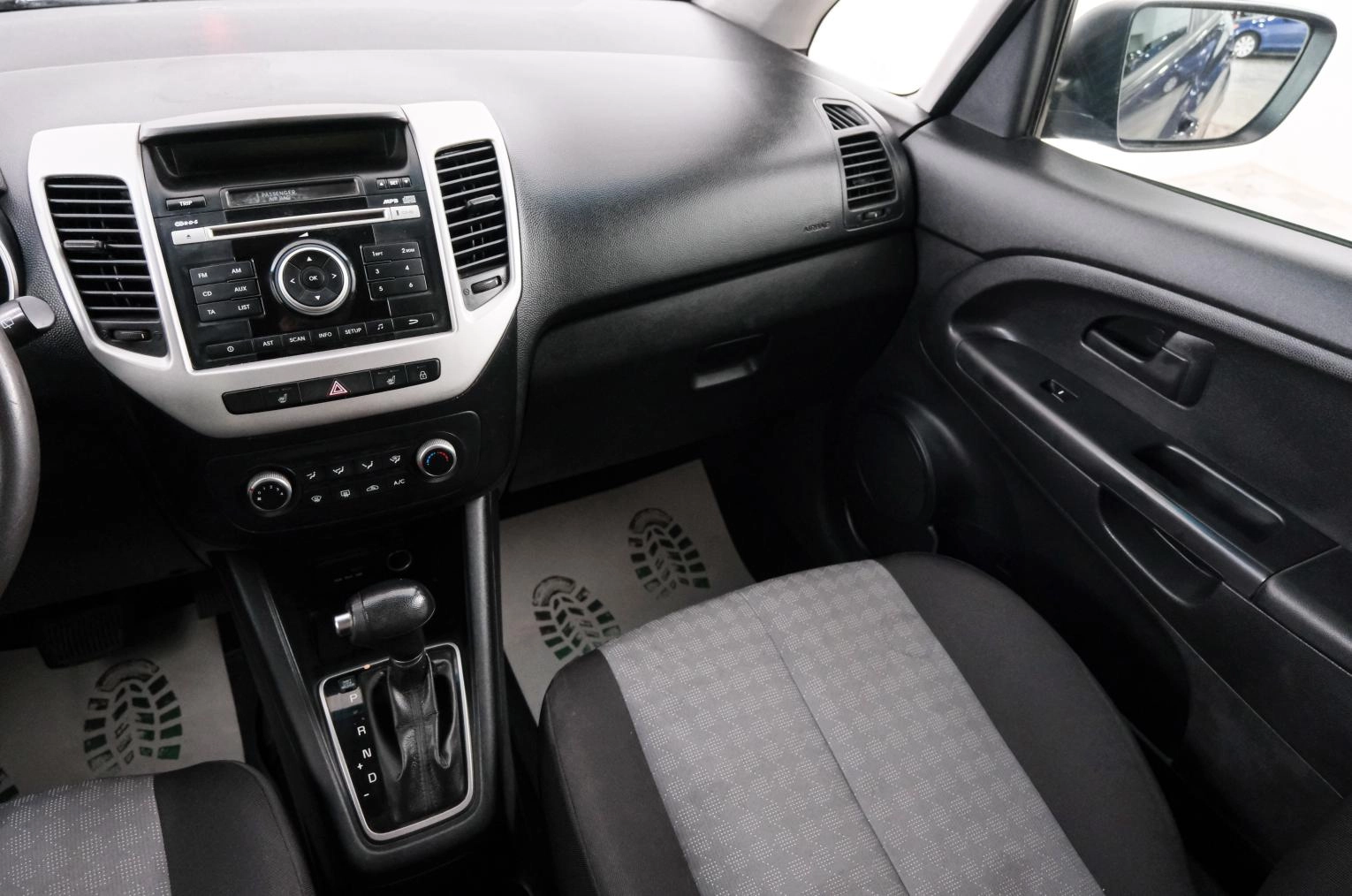 KIA Venga 10 из 20
