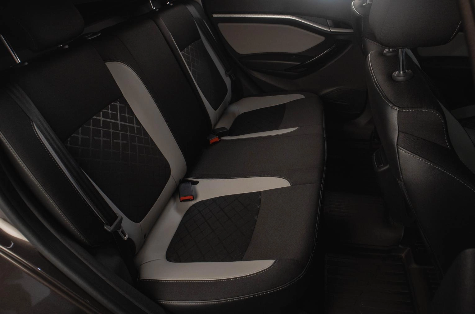 ВАЗ (LADA) Vesta Cross 19 из 20