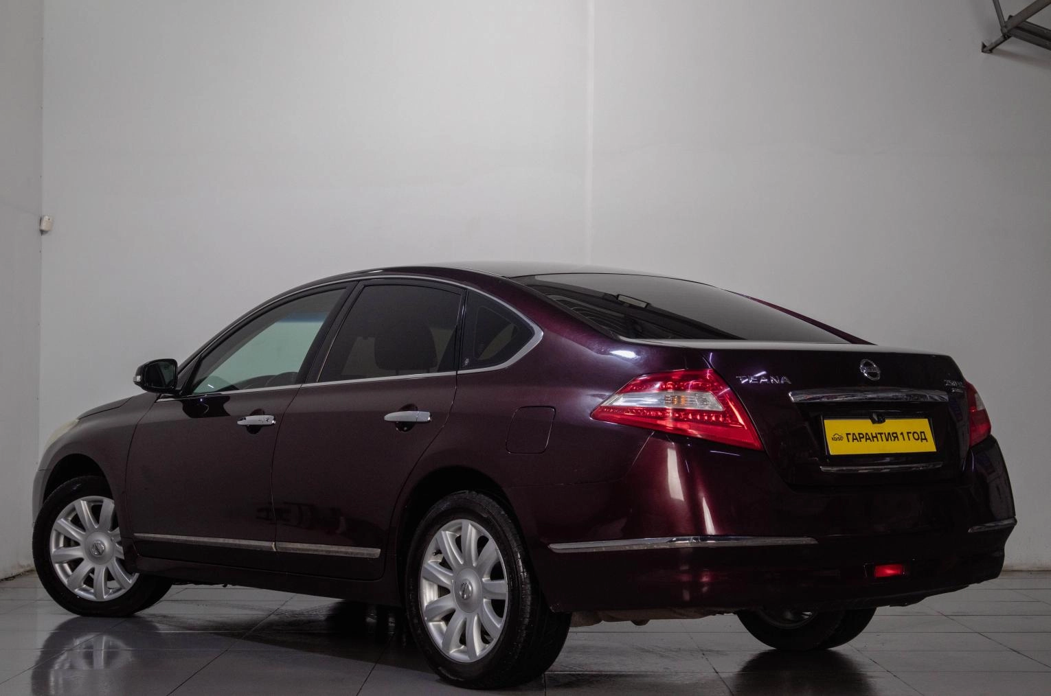 Nissan Teana 4 из 18