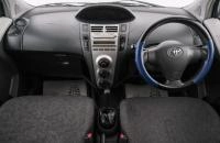 Toyota Vitz 10 из 21