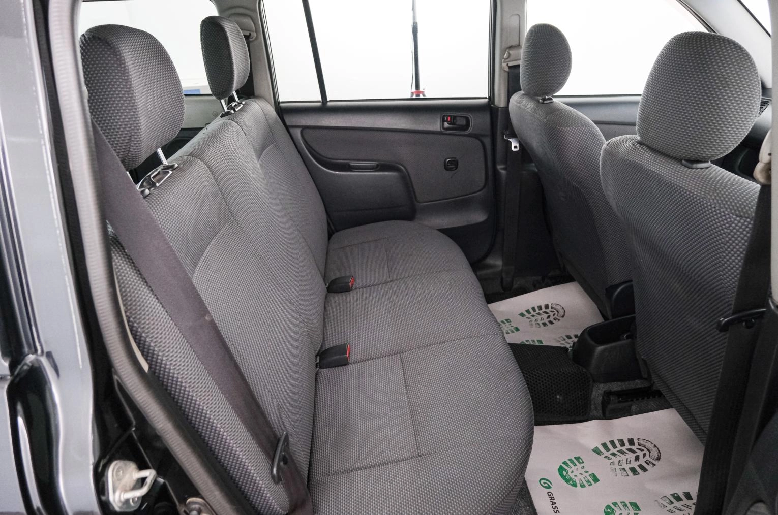 Toyota Succeed 20 из 21