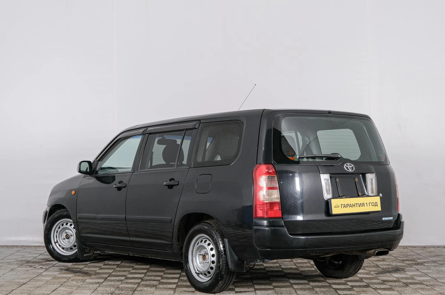 Toyota Succeed 4 из 21