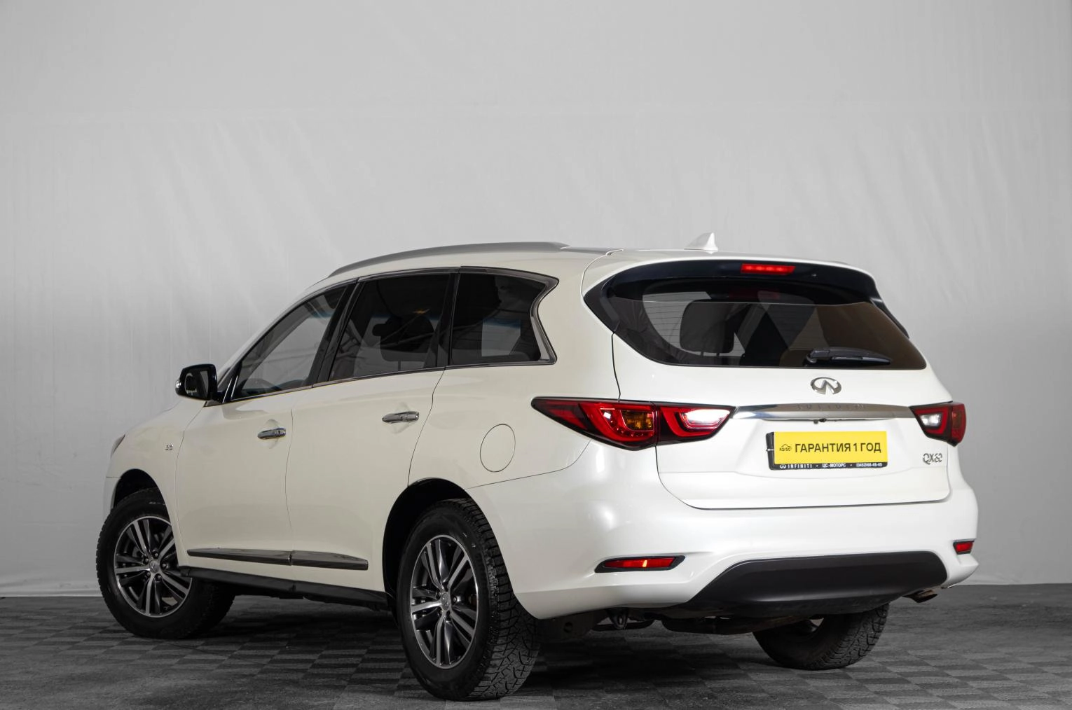 Infiniti QX60 6 из 22