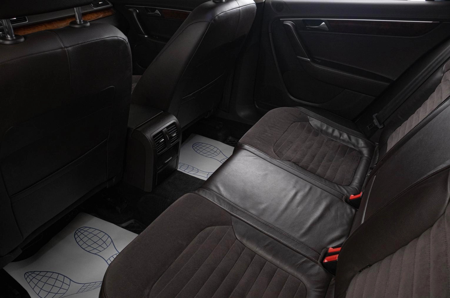 Volkswagen Passat 19 из 19