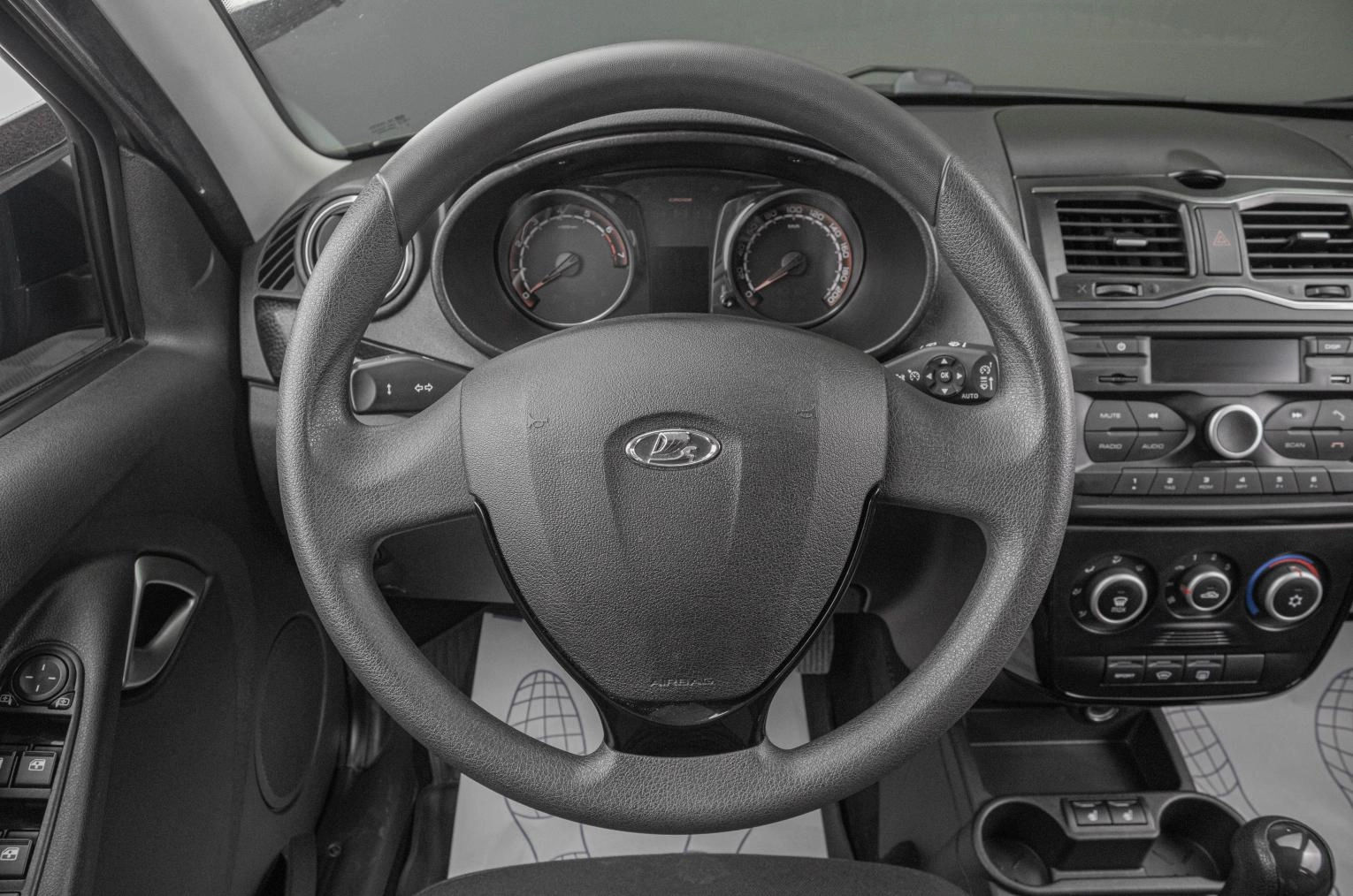 ВАЗ (LADA) Granta Cross 10 из 18