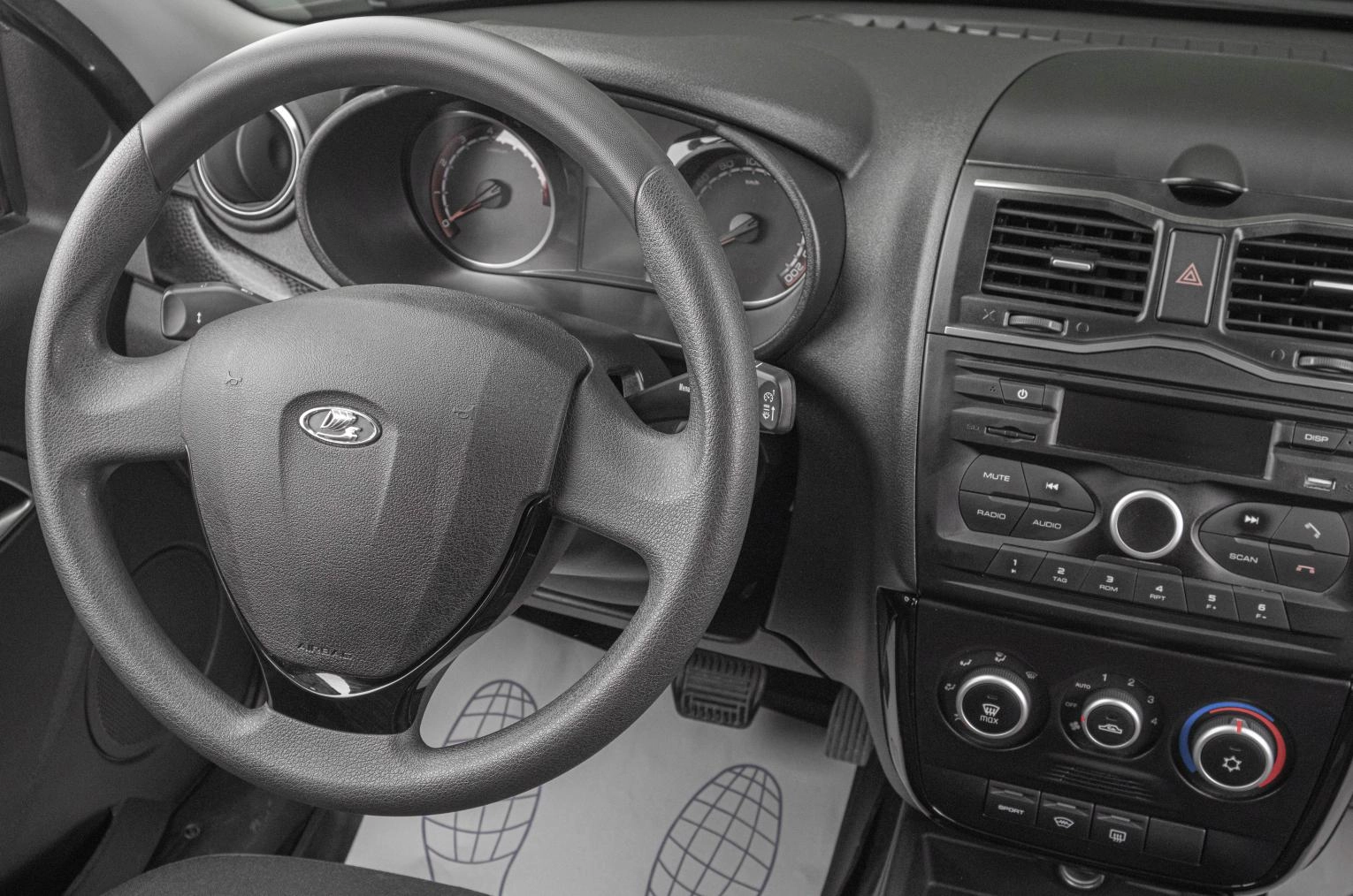 ВАЗ (LADA) Granta Cross 15 из 18