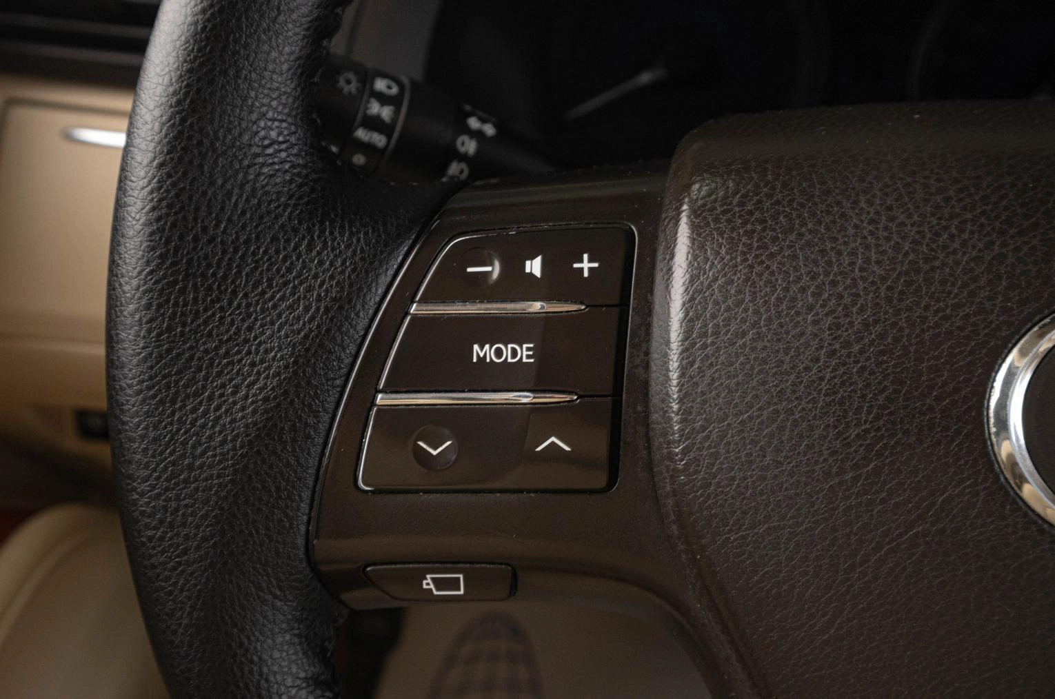Lexus RX 9 из 18