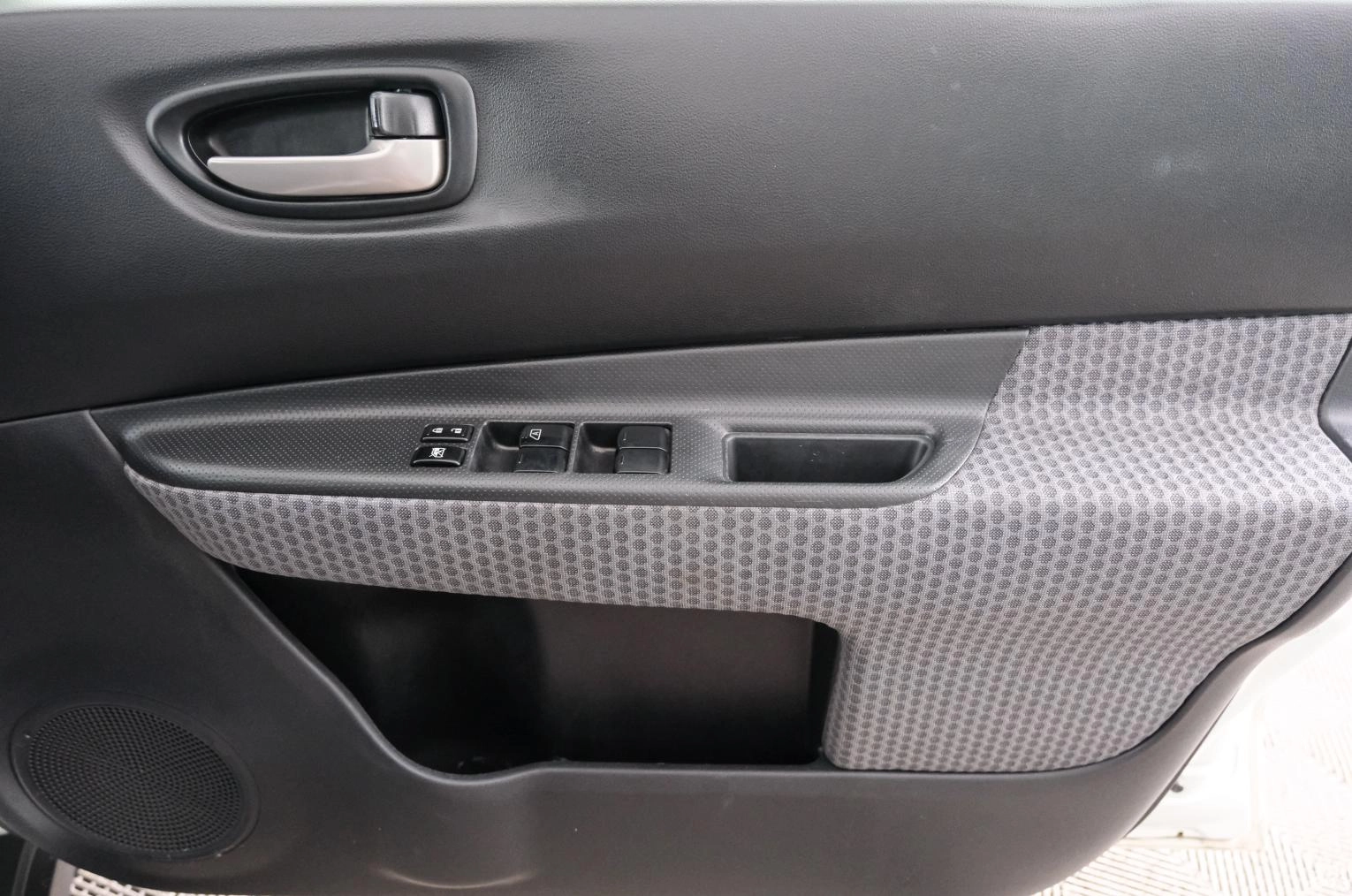 Nissan Wingroad 19 из 22