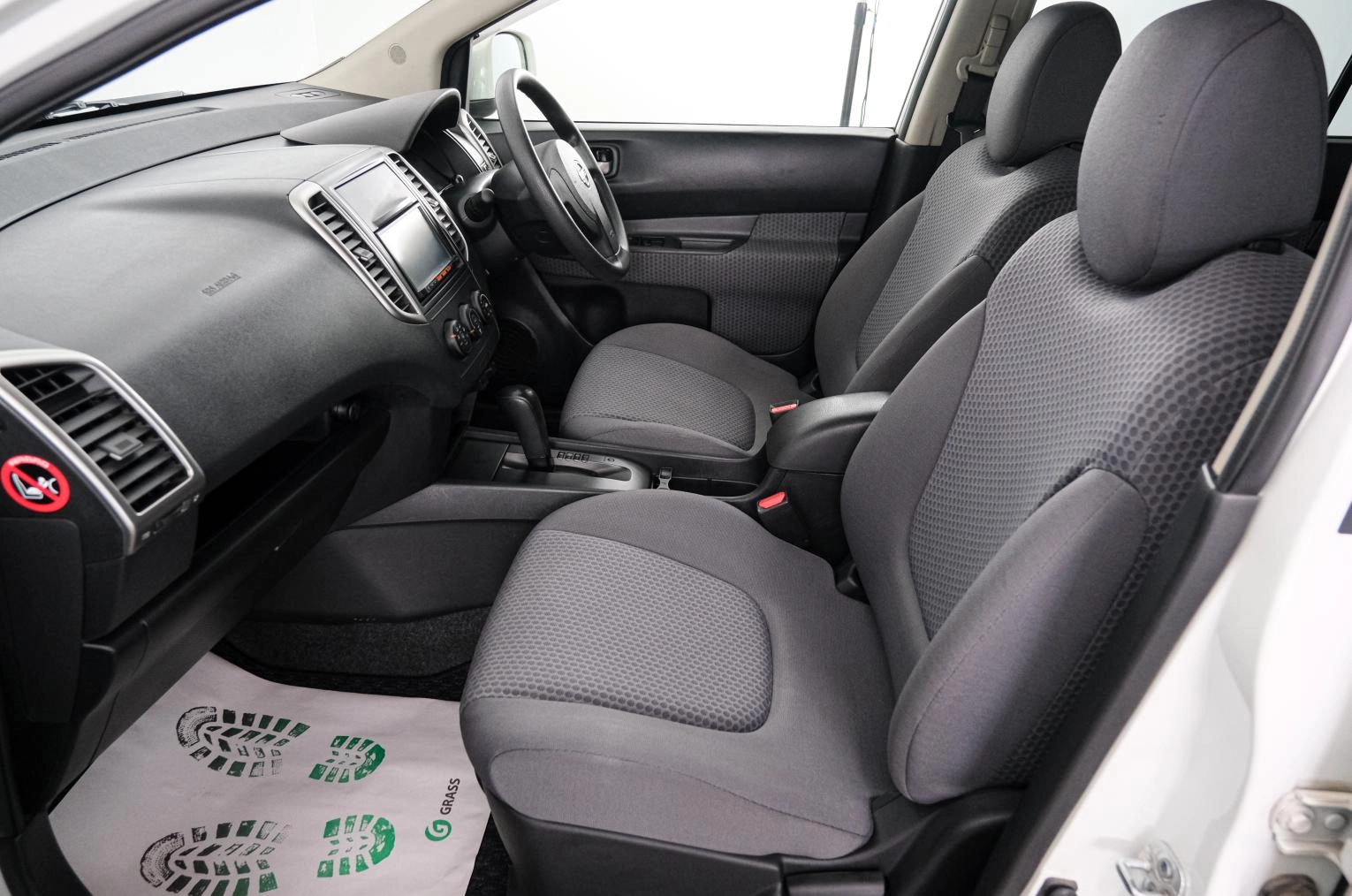 Nissan Wingroad 13 из 22