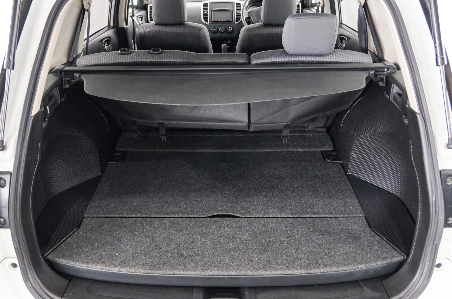 Nissan Wingroad 22 из 22