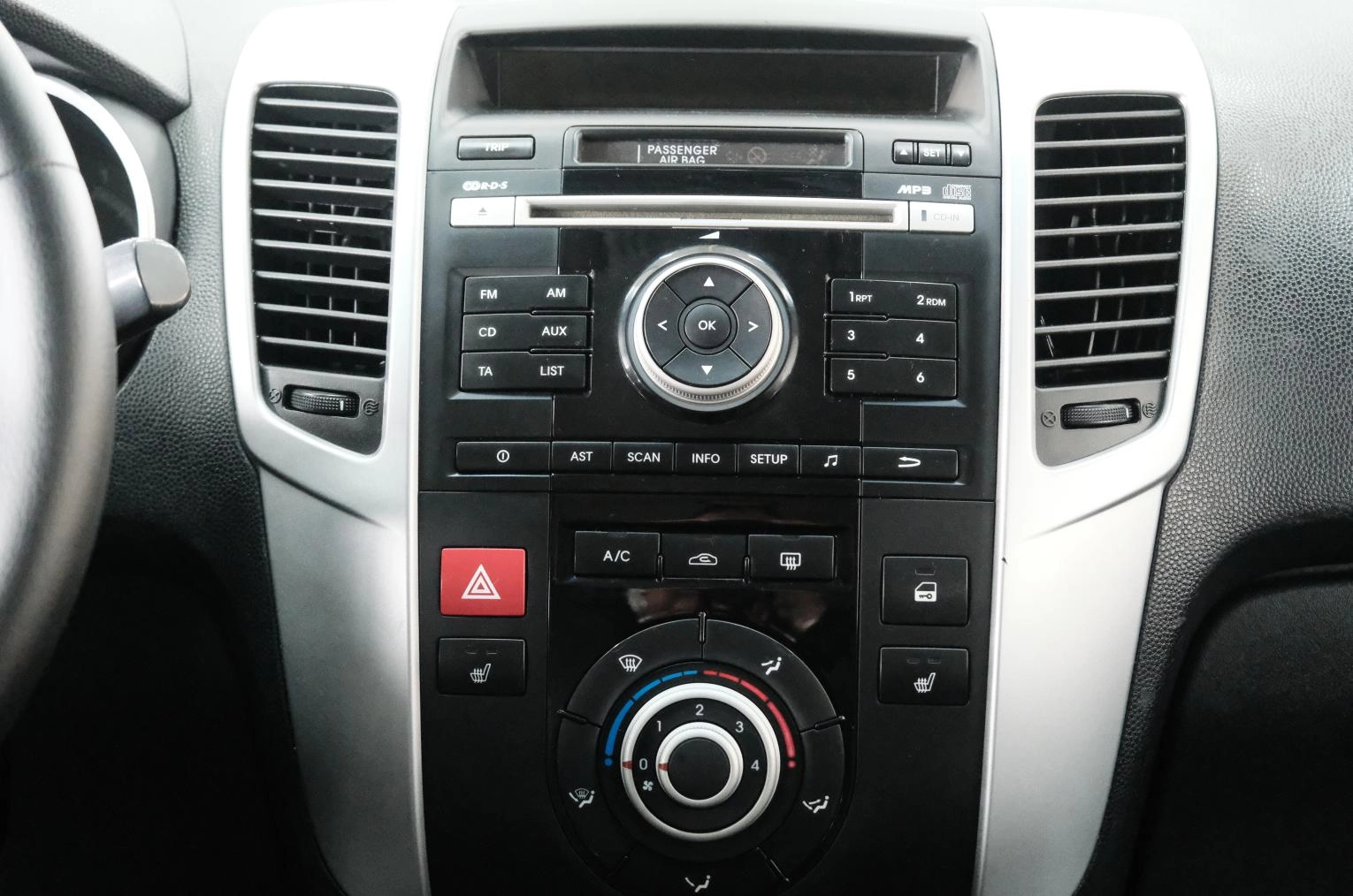 KIA Venga 17 из 25