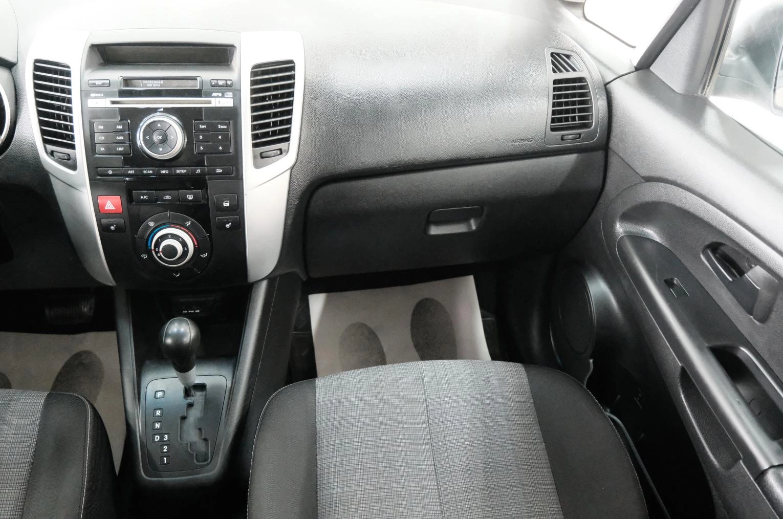 KIA Venga 19 из 25