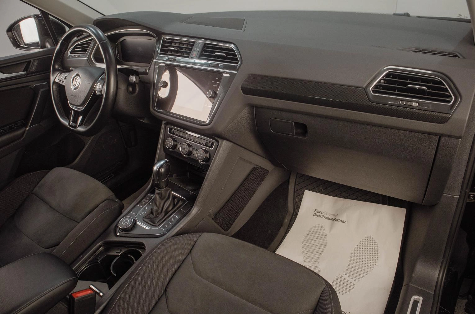Volkswagen Tiguan 10 из 20