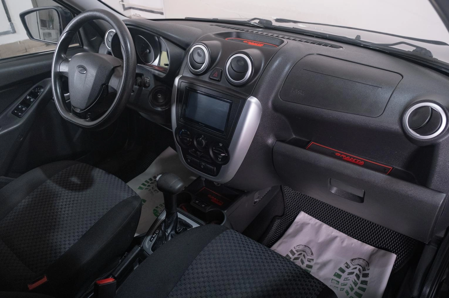 ВАЗ (LADA) Granta 11 из 19