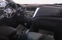 Hyundai Solaris 15 из 20