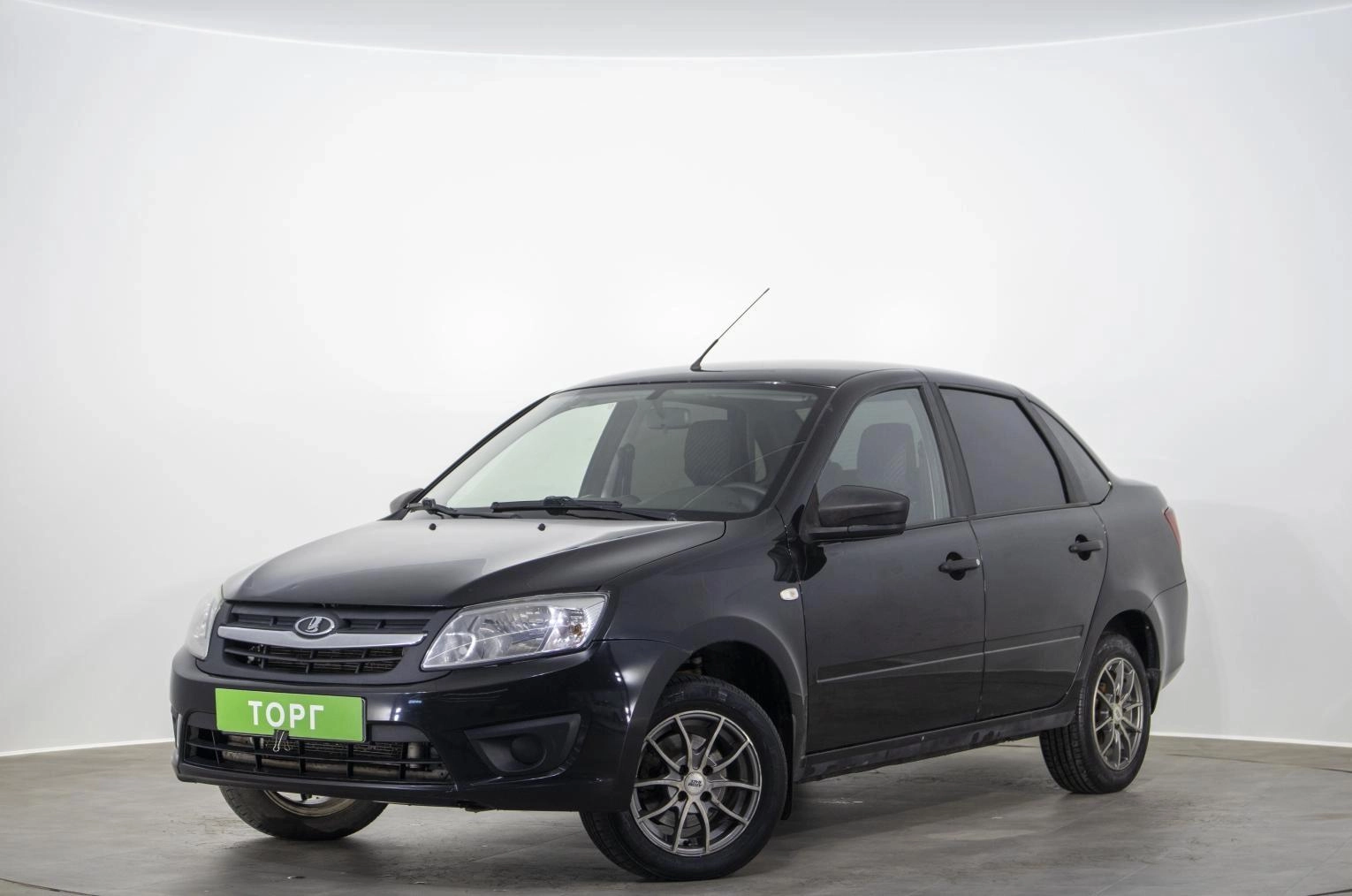 ВАЗ (LADA) Granta 4 из 29