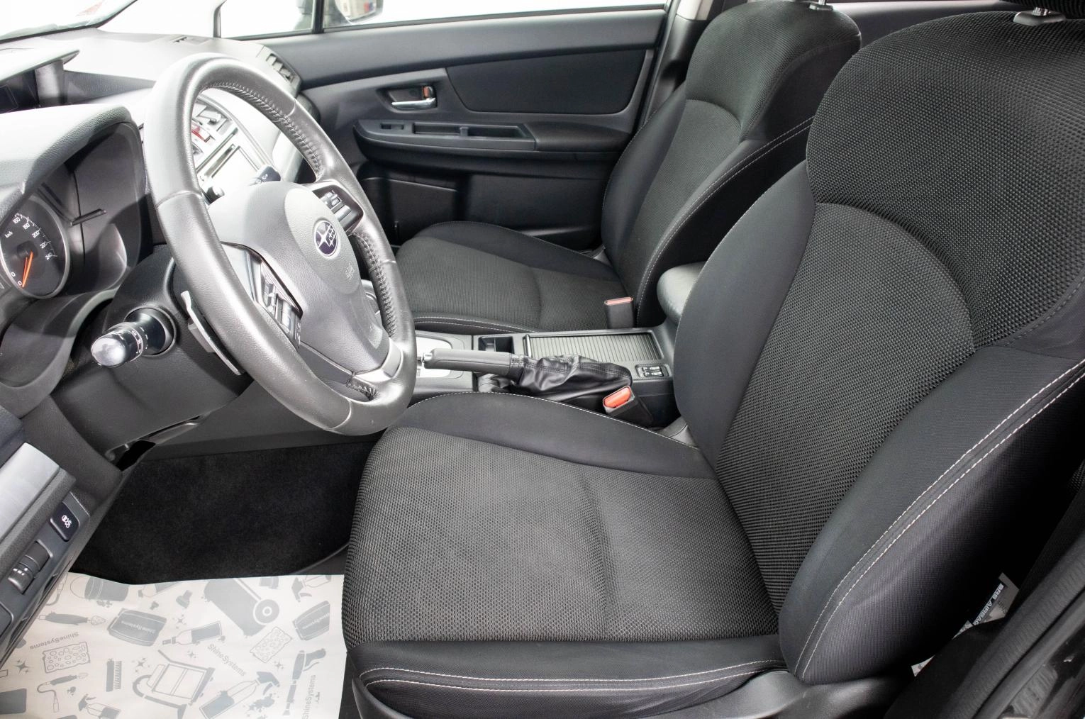 Subaru XV 11 из 25