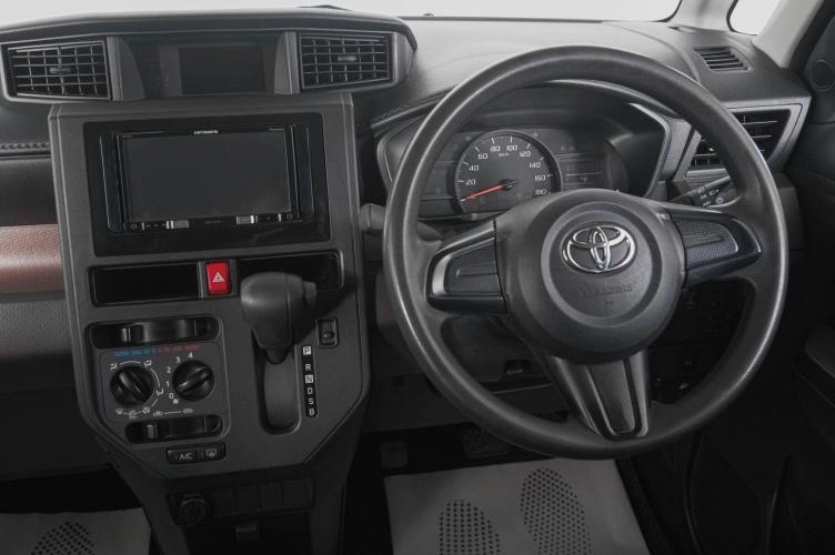 Toyota Tank 14 из 18