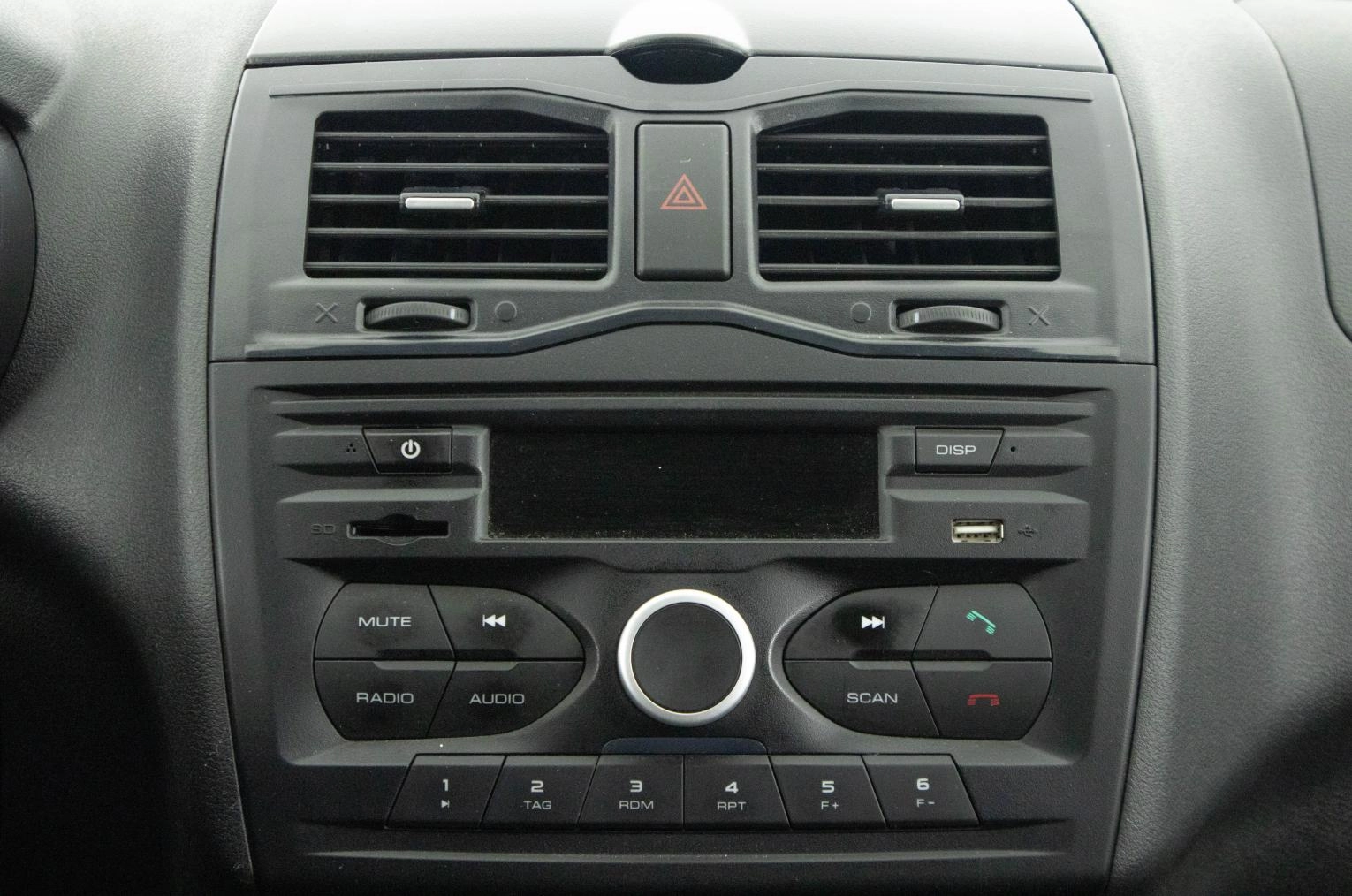 ВАЗ (LADA) Granta Cross 15 из 20