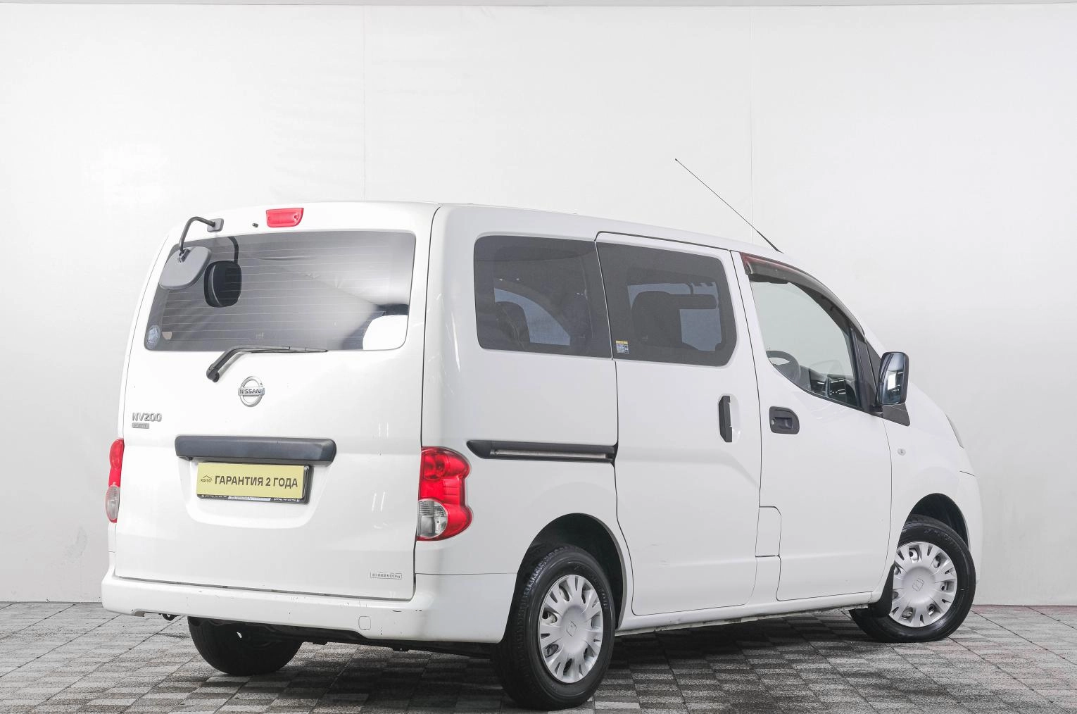 Nissan NV200 6 из 20