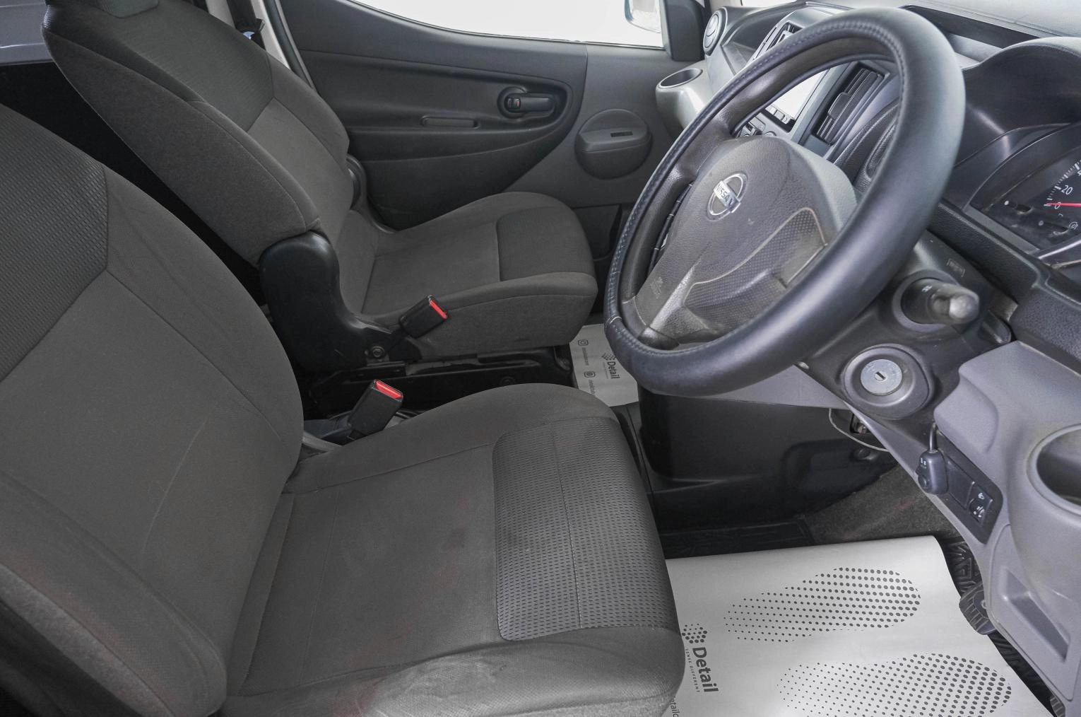 Nissan NV200 11 из 20