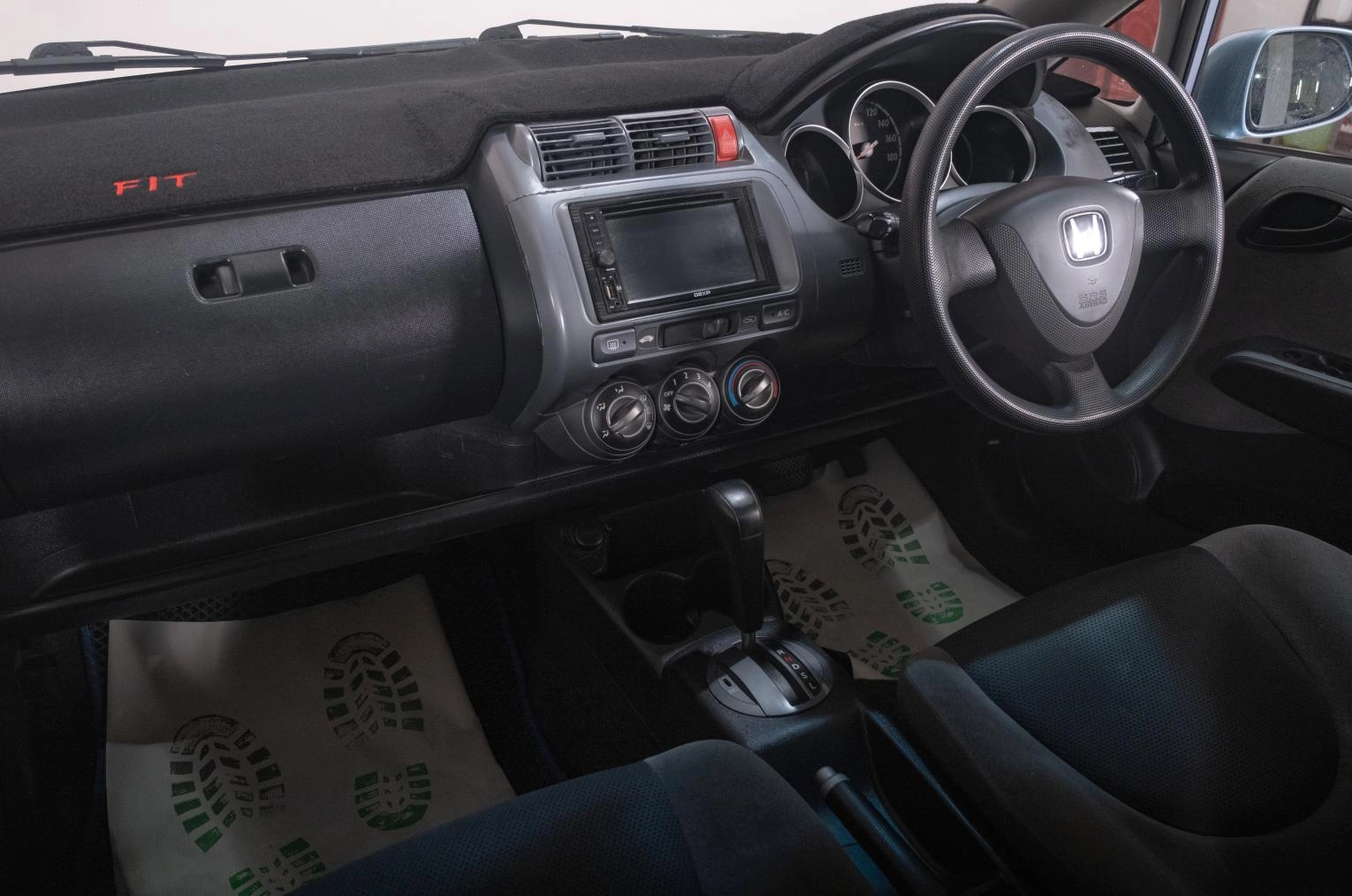 Honda Fit 15 из 18