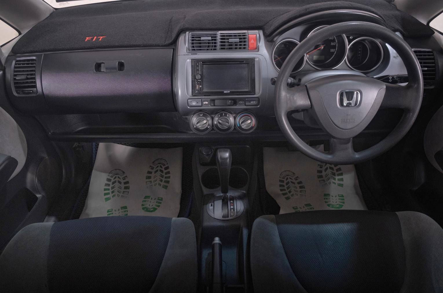 Honda Fit 9 из 18