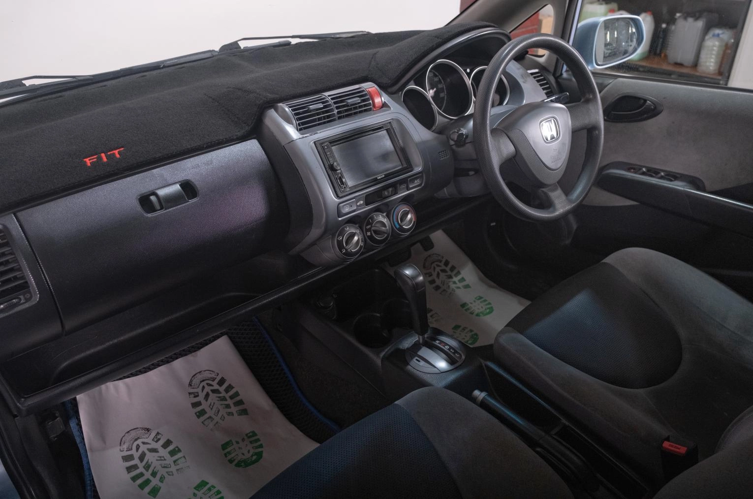 Honda Fit 14 из 18