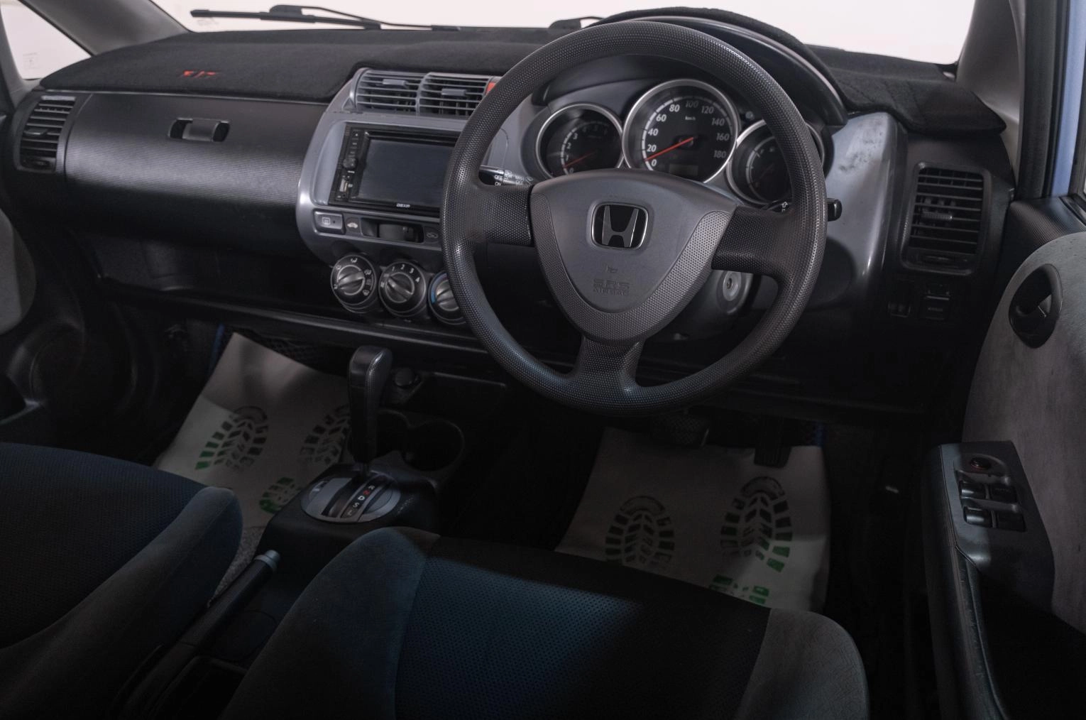 Honda Fit 7 из 18