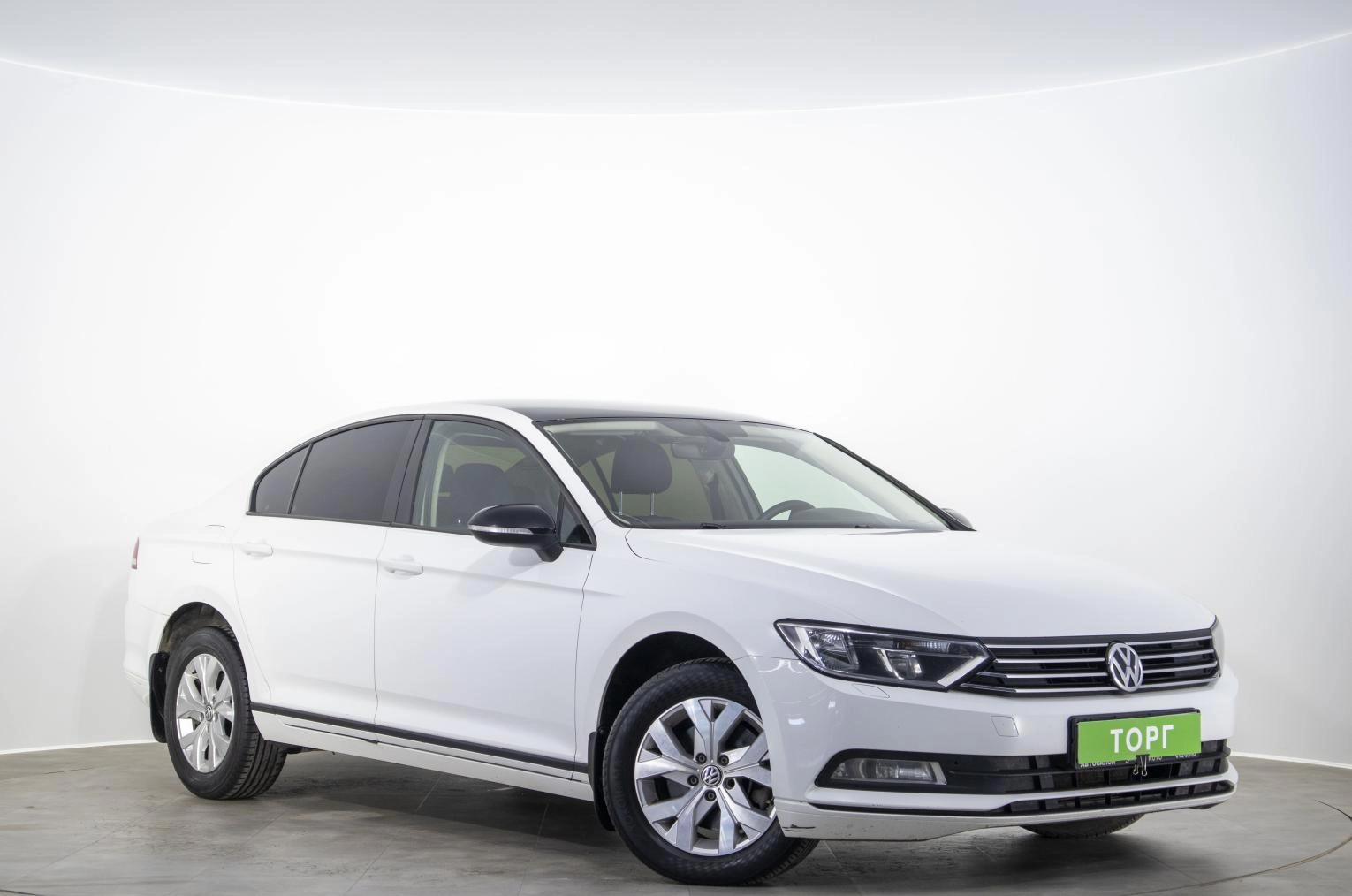 Volkswagen Passat 1 из 22