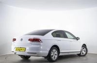 Volkswagen Passat 4 из 22