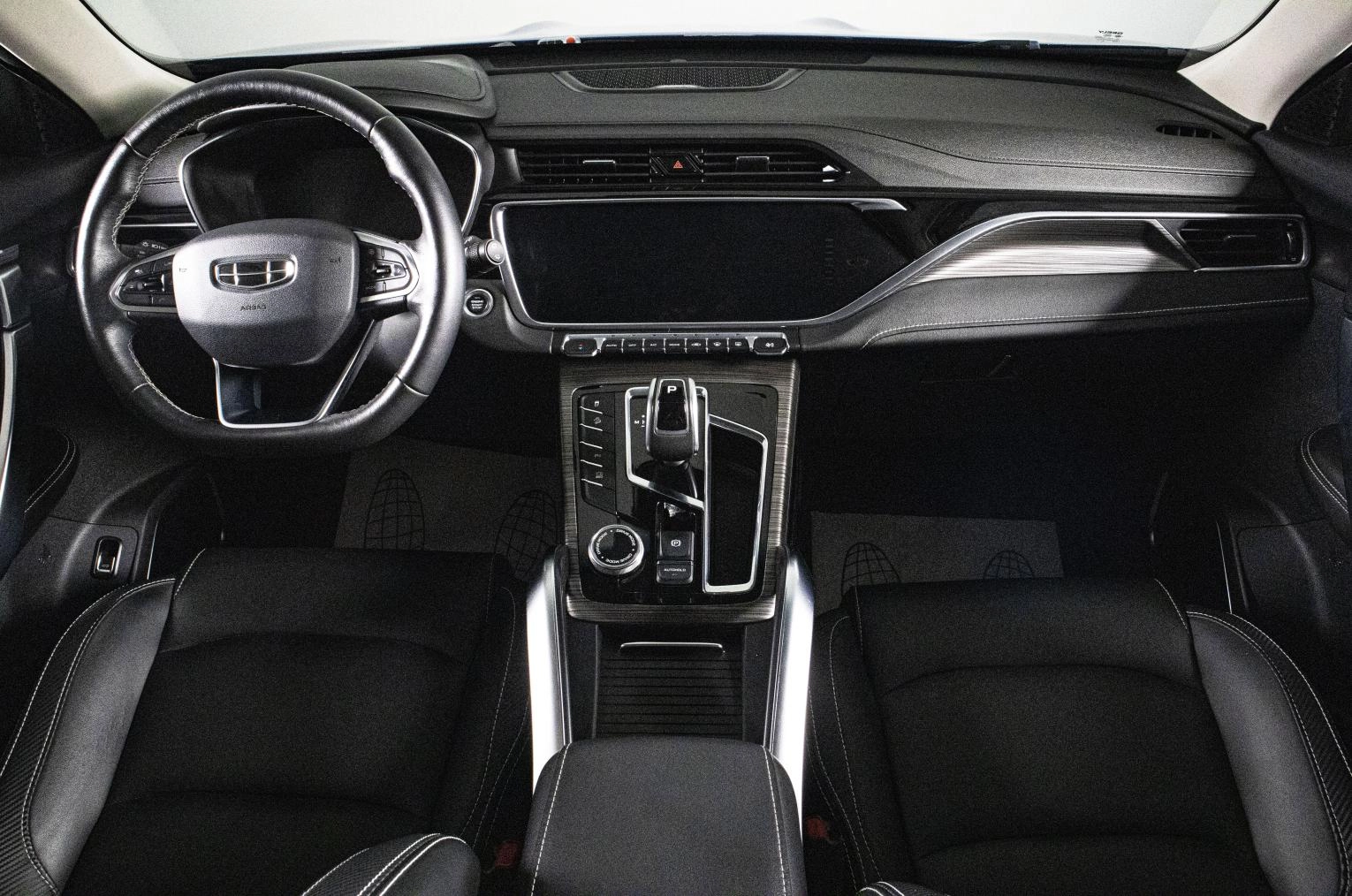 Geely Atlas Pro 15 из 20