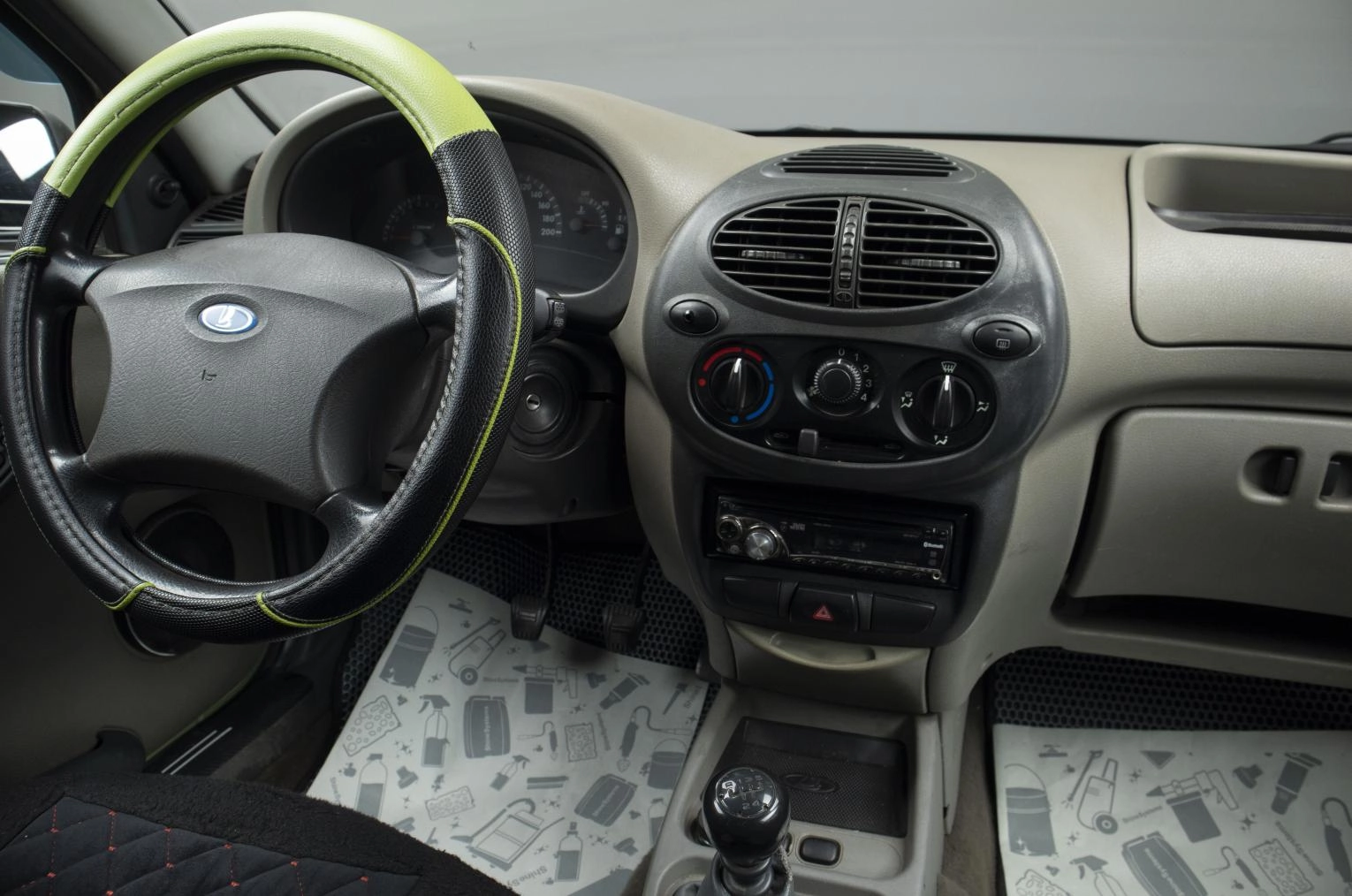 ВАЗ (LADA) Kalina 8 из 16