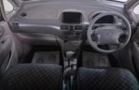 Toyota Corolla Spacio 9 из 19
