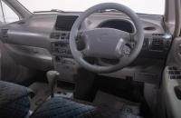 Toyota Corolla Spacio 8 из 19