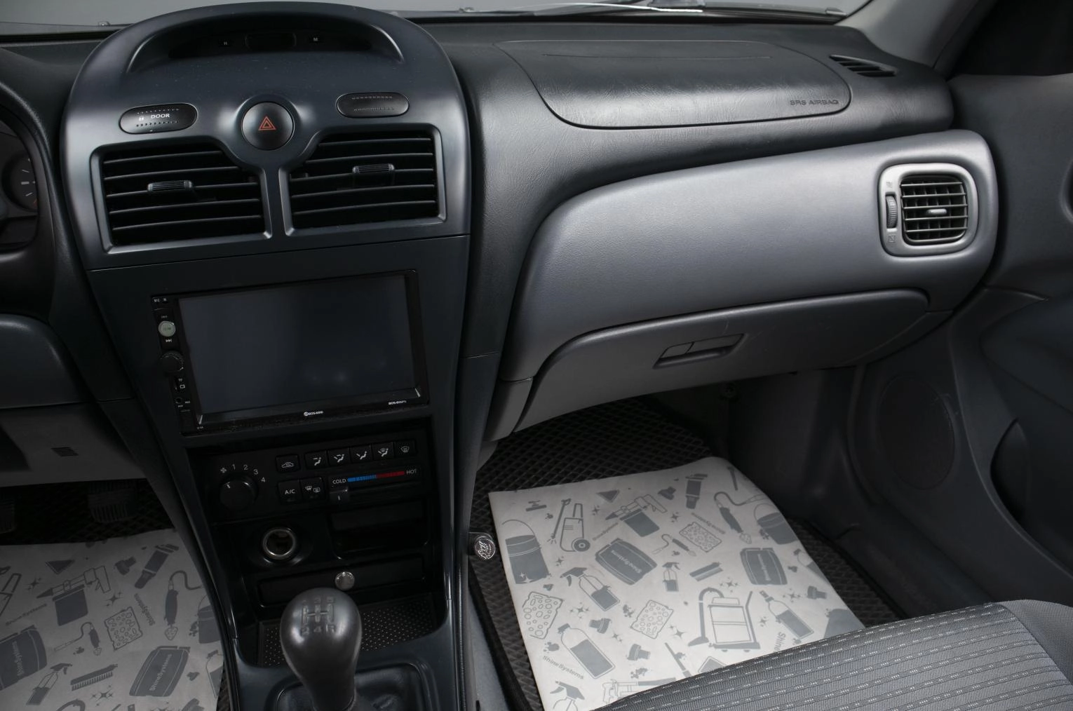 Nissan Almera Classic 10 из 17