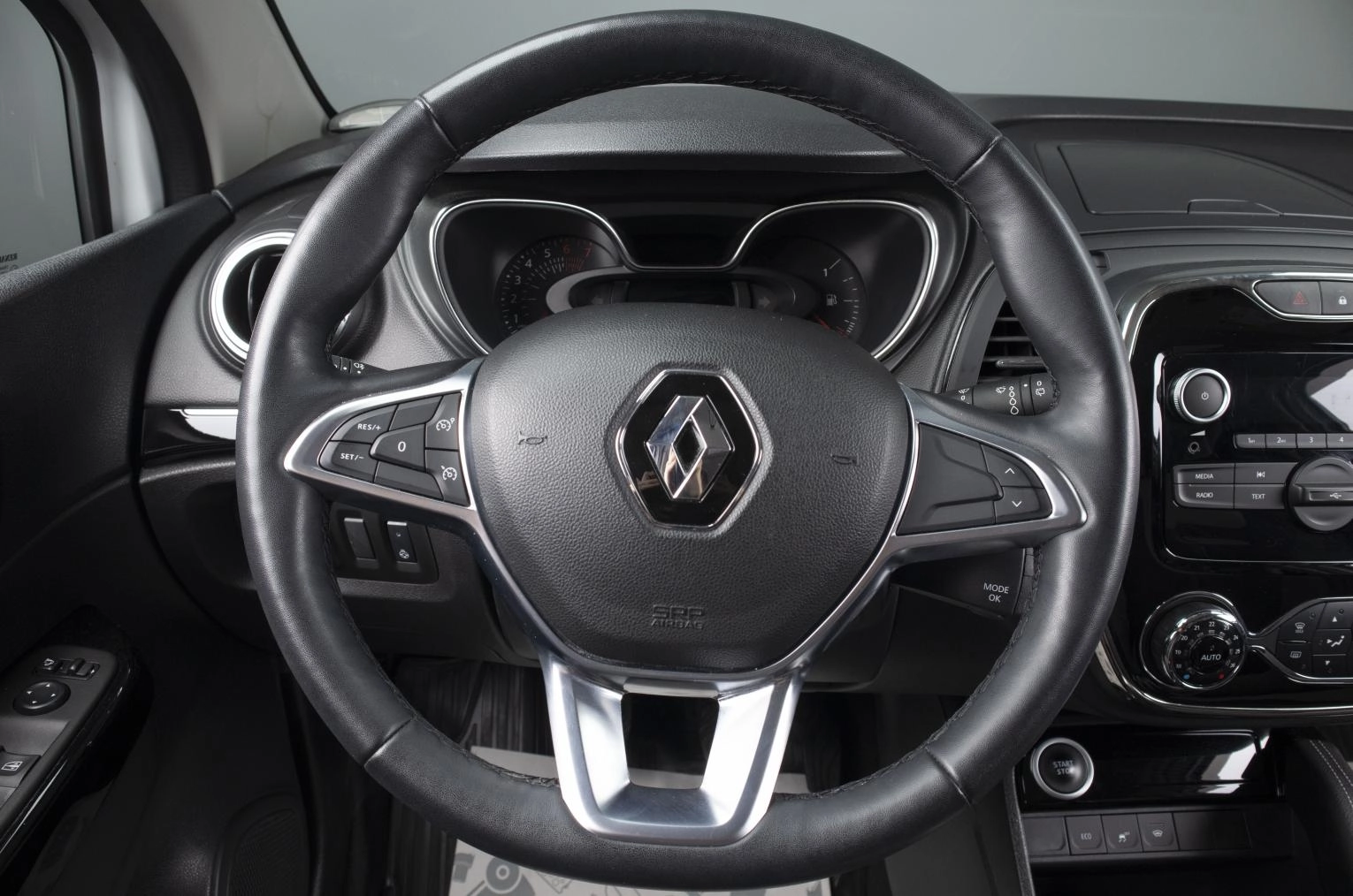Renault Kaptur 8 из 19