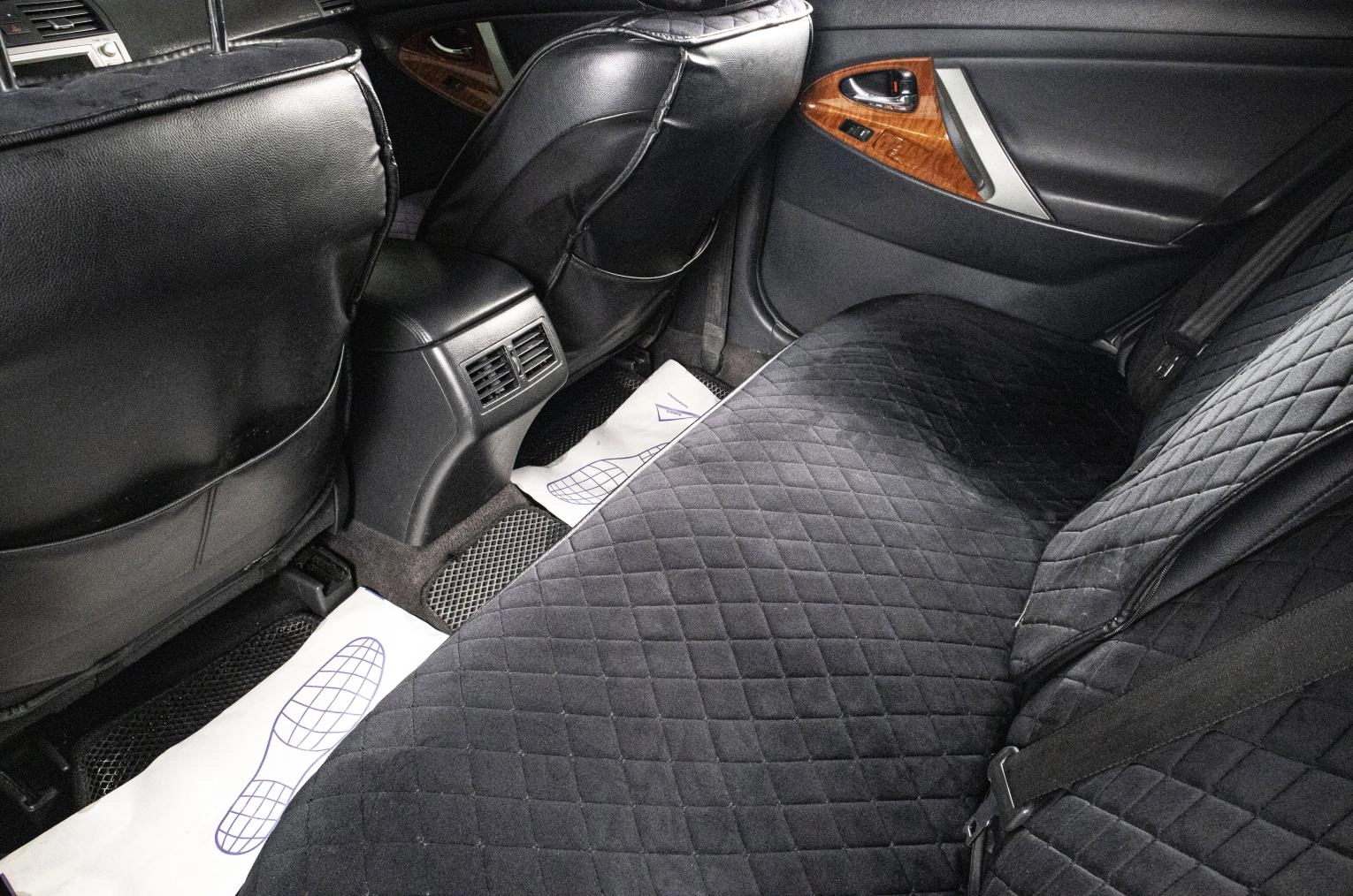 Toyota Camry 18 из 19