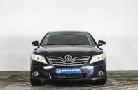 Toyota Camry 2 из 19